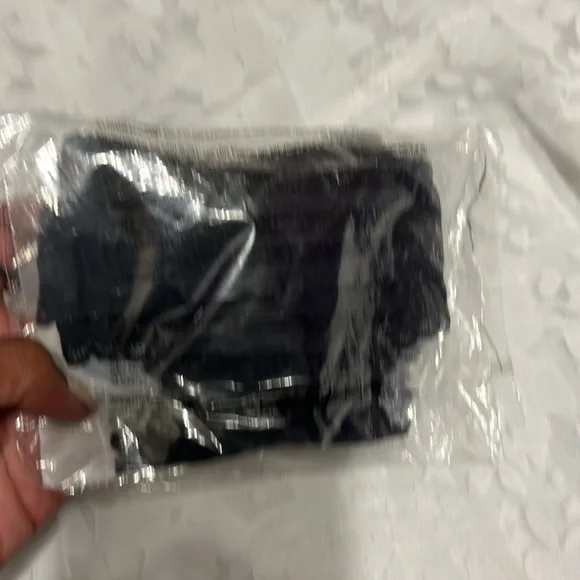 Savage X Fenty Black Lace Bralette and Panty Set NWT S/XS - Picture 11 of 11